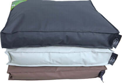 AnimalstoreXL Boony Ligkussen Waterproof Zwart 75x55cm