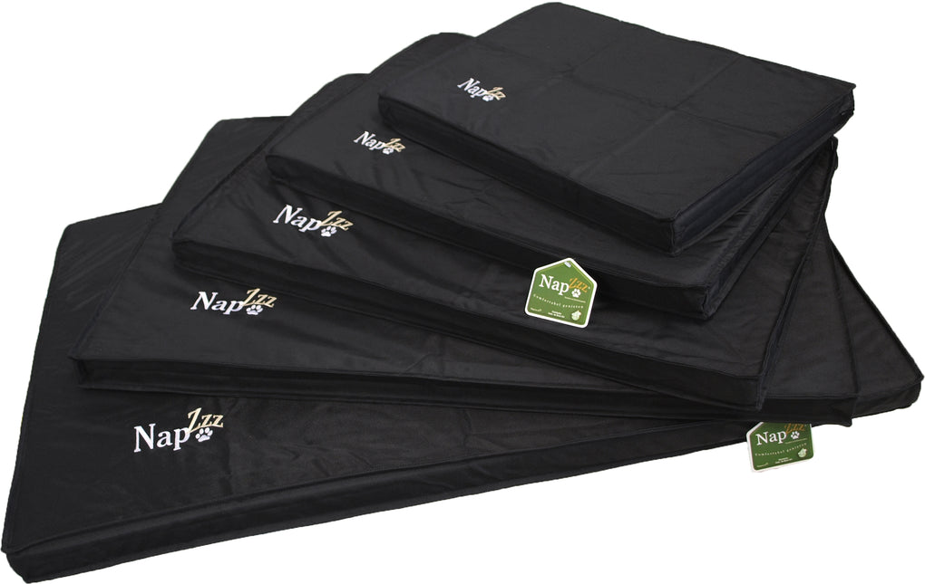 AnimalstoreXL Nap'zzz Draadkooikussen Waterproof Zwart 59X42X5